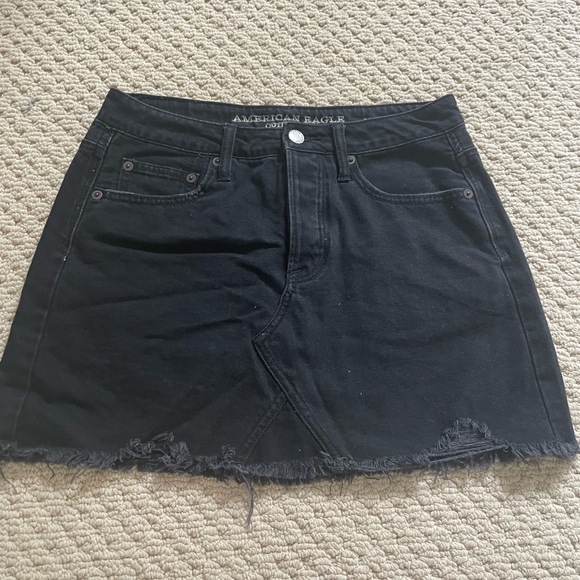 BLACK DENIM SKIRT - Picture 1 of 2